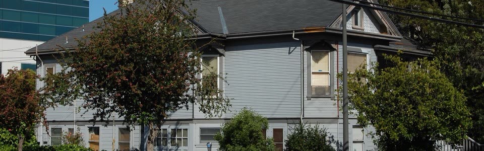 A Victorian house on Warren Street in Redwood City